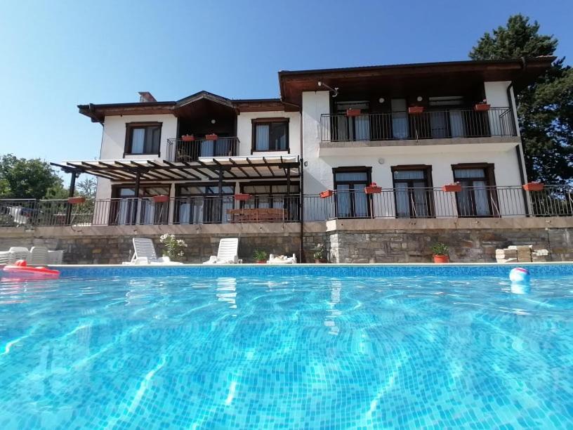 Guesthouse Gostilitsa Экстерьер фото