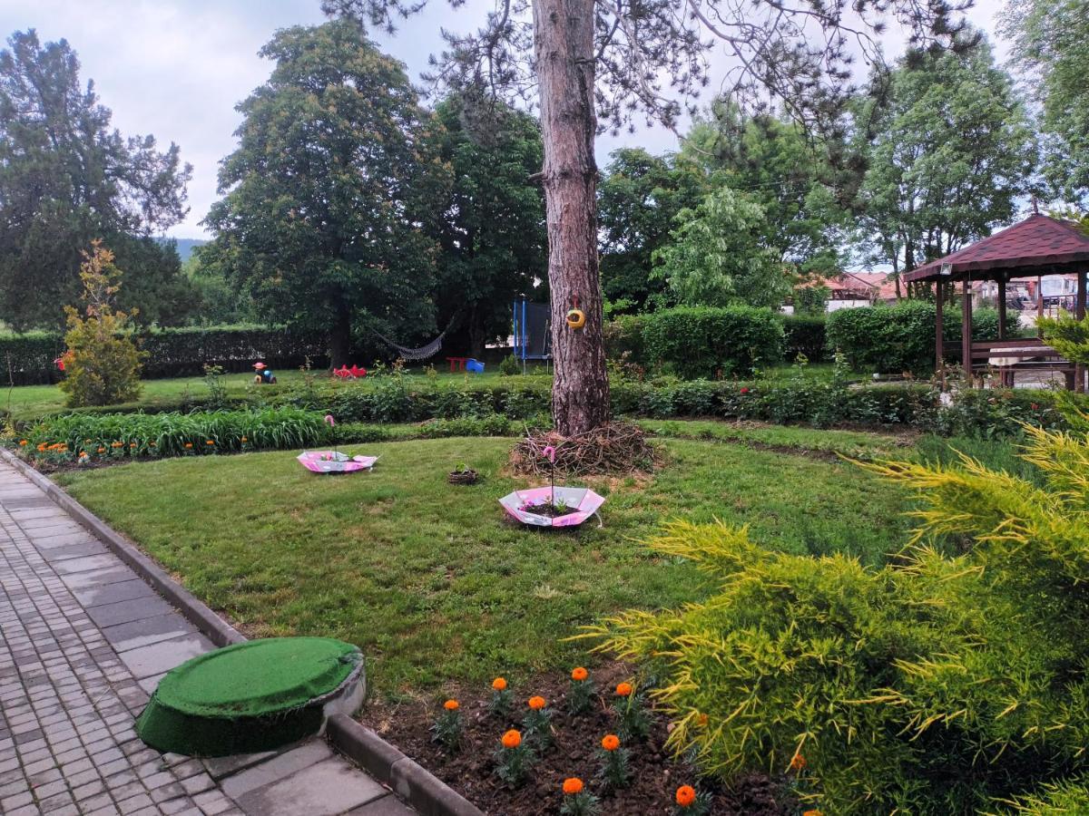 Guesthouse Gostilitsa Экстерьер фото