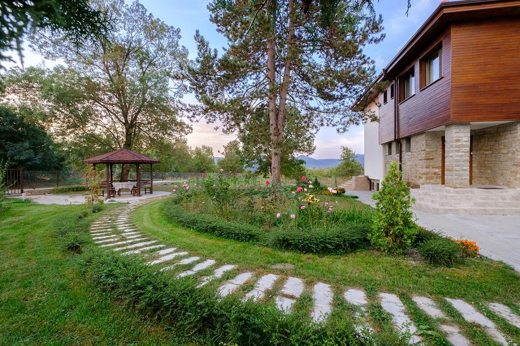 Guesthouse Gostilitsa Экстерьер фото